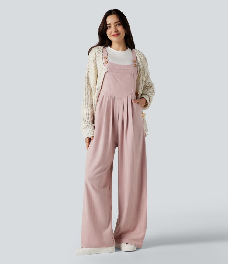 Latzhose mit mehreren Taschen, verstellbaren Trägern, Streifen und weitem Bein