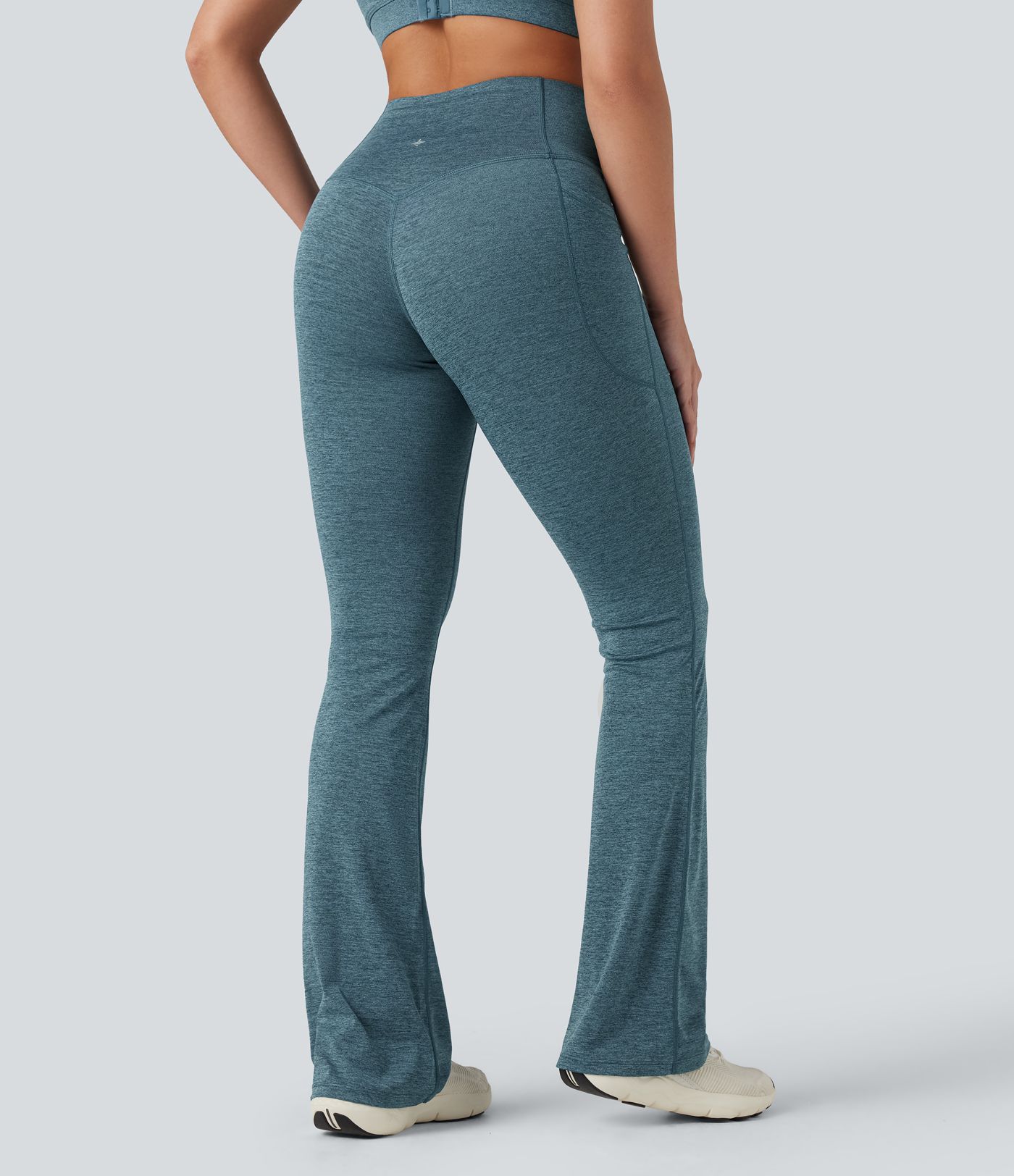 Pantalon de yoga à coupe bootcut gainant taille haute chiné à séchage rapide avec poches Halara UltraSculpt™