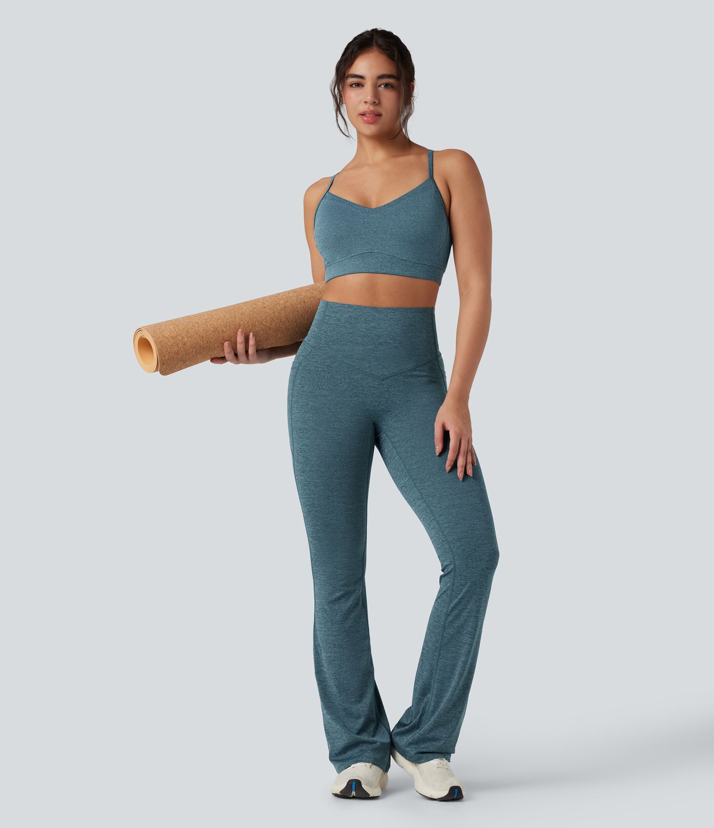 Pantalon de yoga à coupe bootcut gainant taille haute chiné à séchage rapide avec poches Halara UltraSculpt™