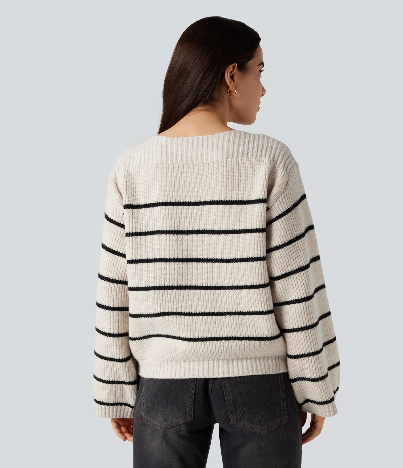 Pull tailleur rayé col bateau manches longues