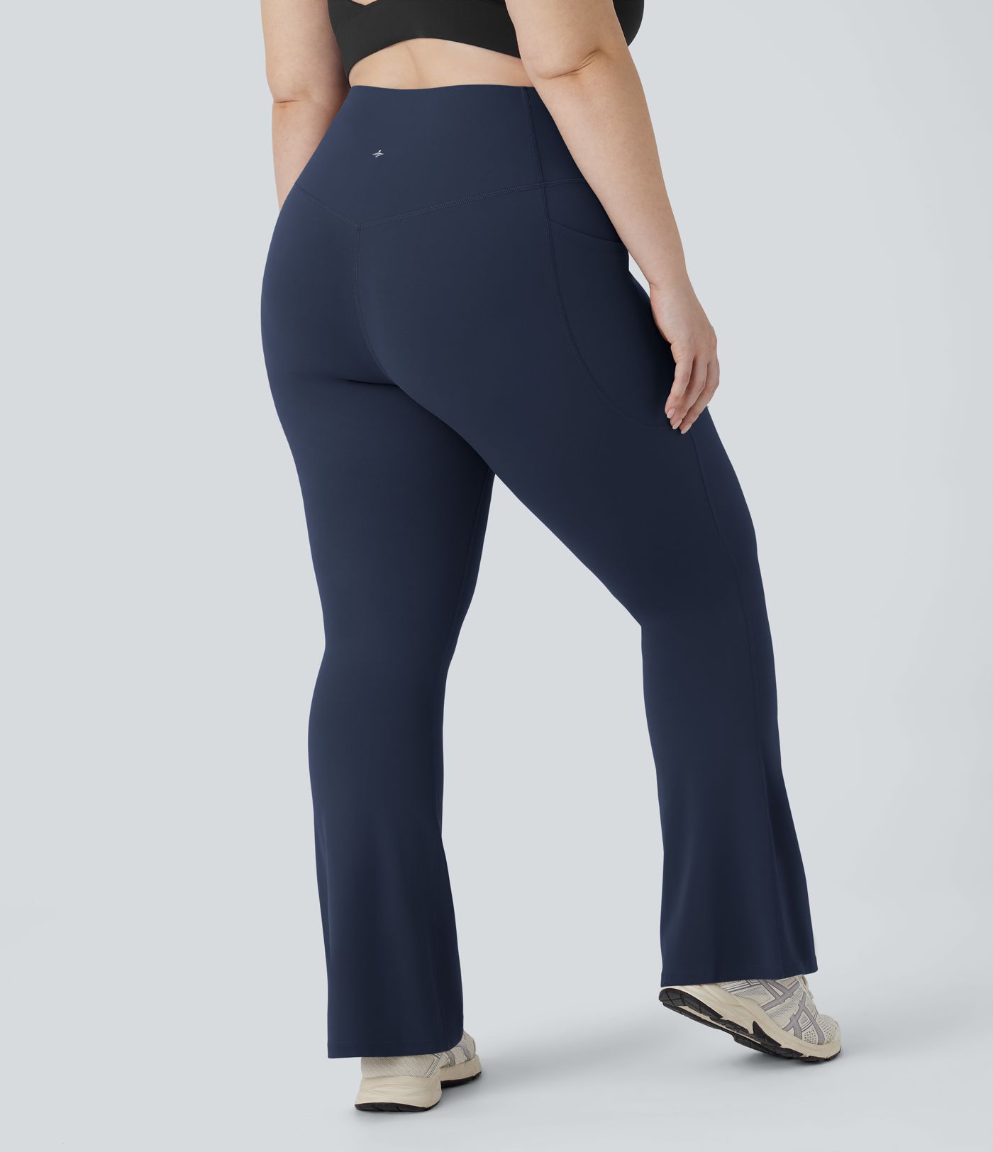 Halara UltraSculpt™ - Shaping Bootcut Yoga Leggings with High Waist, Side Pockets, and Tummy Control