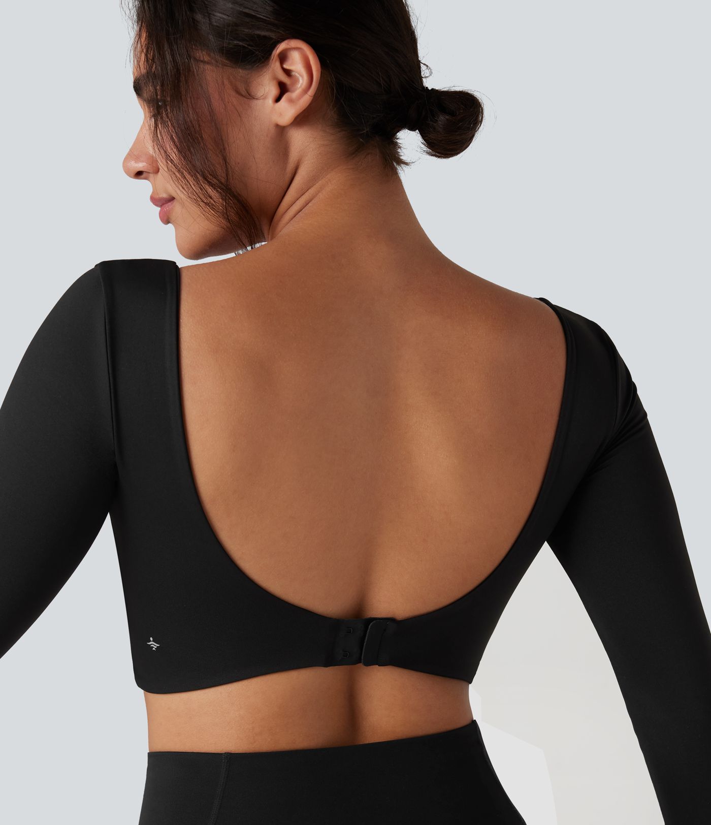 U-Neck Backless Long Sleeve Thumb Holes Adjustable Hook Cropped Yoga Sports Top