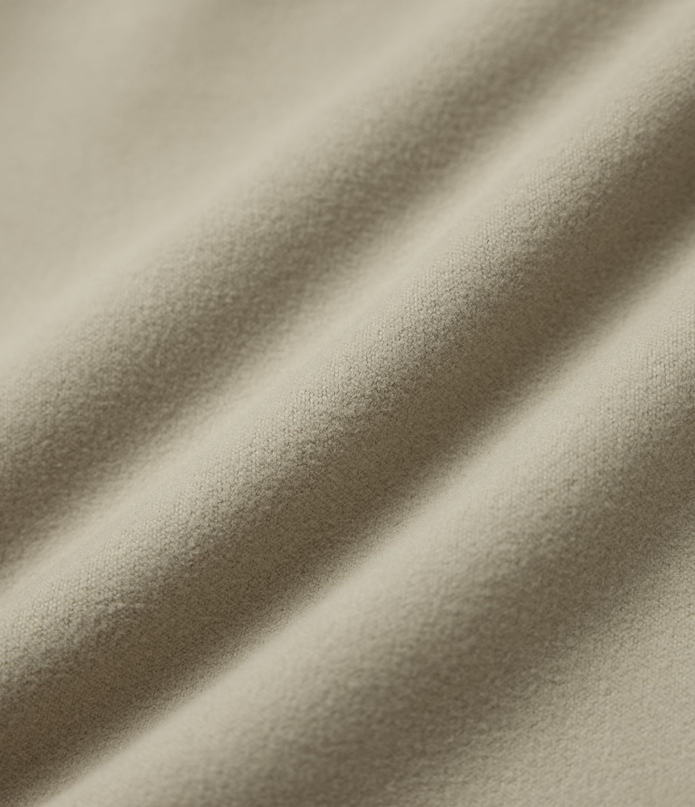 Fleece-Trainingsjacke mit Seitentaschen, langen Ärmeln und Daumenlöchern