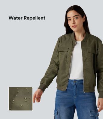 Lässige Bomberjacke mit Stehkragen, mehreren Taschen und langen Ärmeln - wasserabweisend