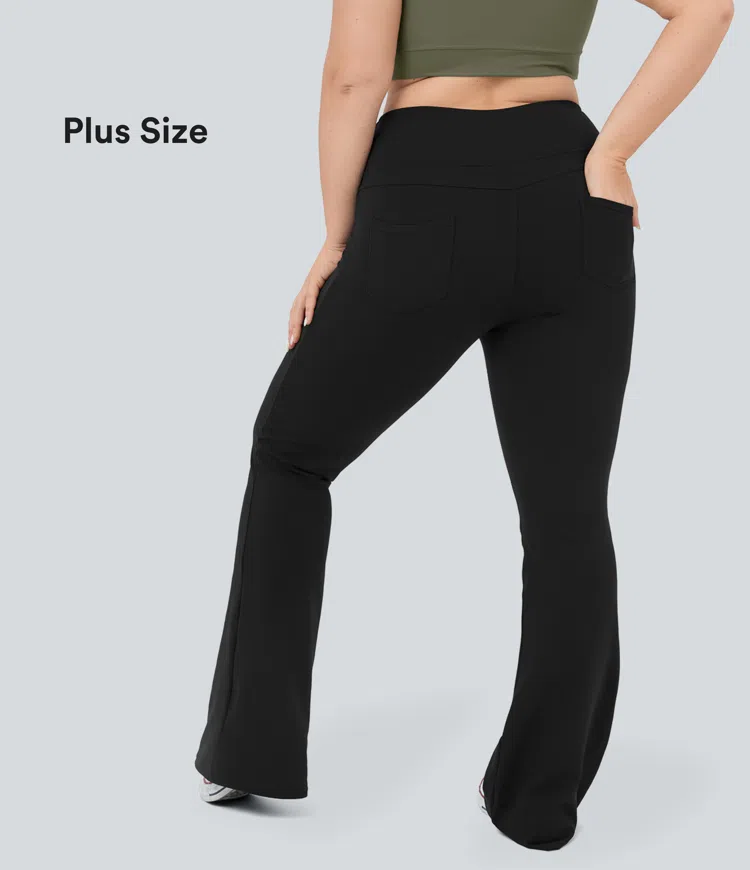 DayStretch - Ausgestellte Yoga-Leggings mit hohem Bund und Seitentaschen - Plus Size