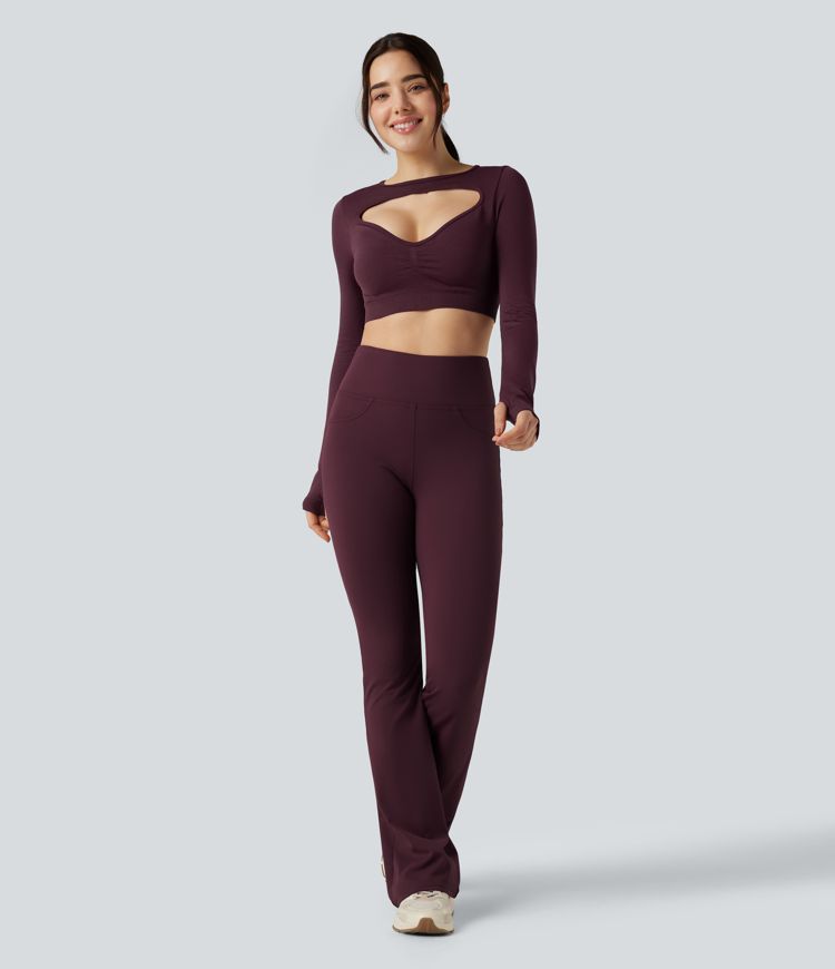 Top corto deportivo para yoga sin costuras, de manga larga, con cut-out fluido y agujero para el pulgar.