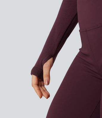 Top corto deportivo para yoga sin costuras, de manga larga, con cut-out fluido y agujero para el pulgar.