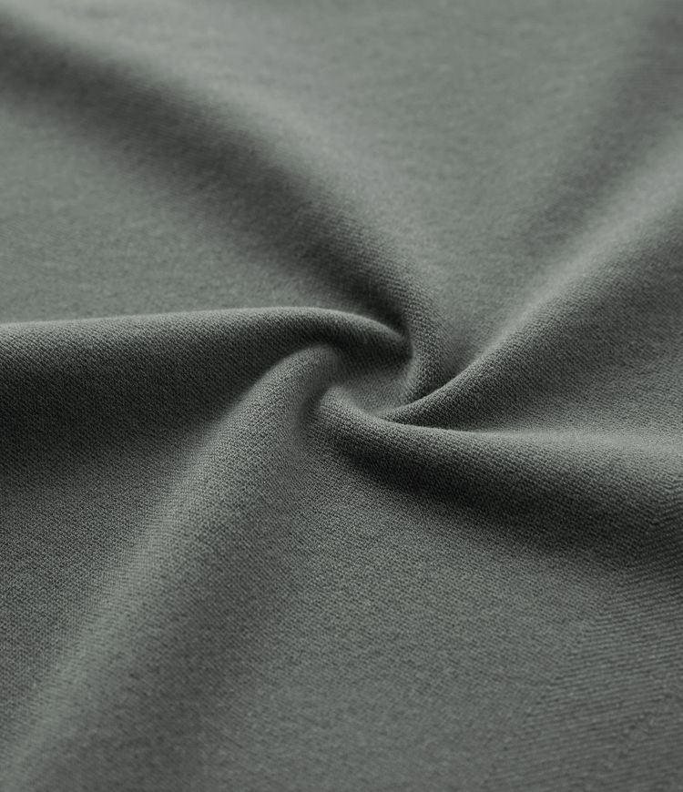 HeatCore OneForm Seamless Flow Round Neck Long Sleeve Thermal Casual Top