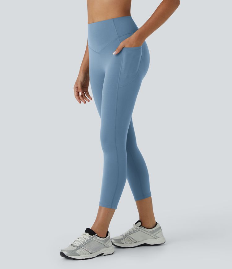 Halara UltraSculpt™ High Waisted Scrunch Butt Lifting Tummy Control Pocket Shaping Capri Training Leggings