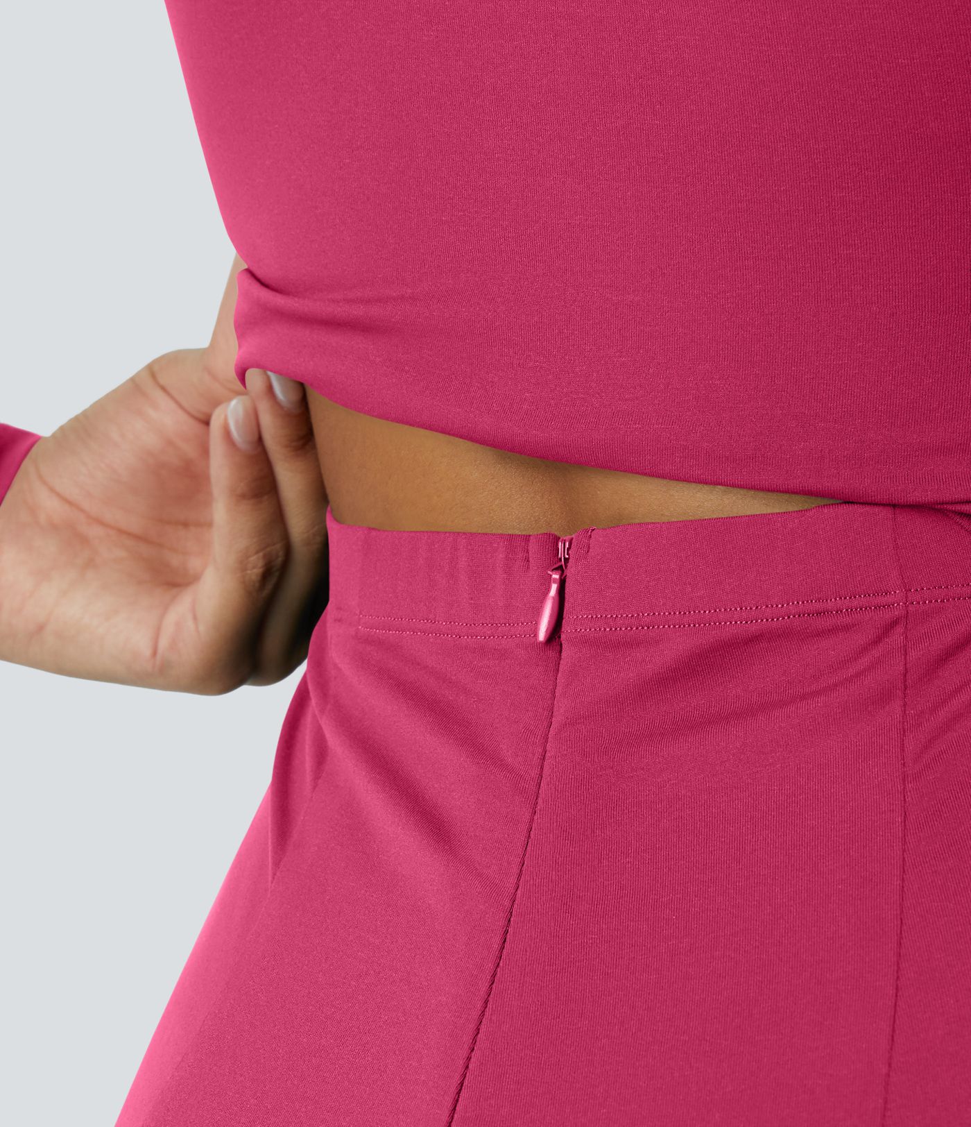 Combinaison de cérémonie à manches longues, coupe large avec poches latérales et zip invisible - Édition Easy Peasy