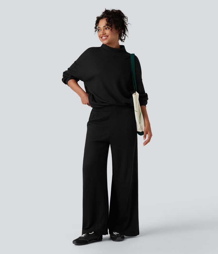 Sweatshirt mit Stehkragen (Mock Neck), langen Ärmeln, lockerem Schnitt, Waffelstruktur und Taschen