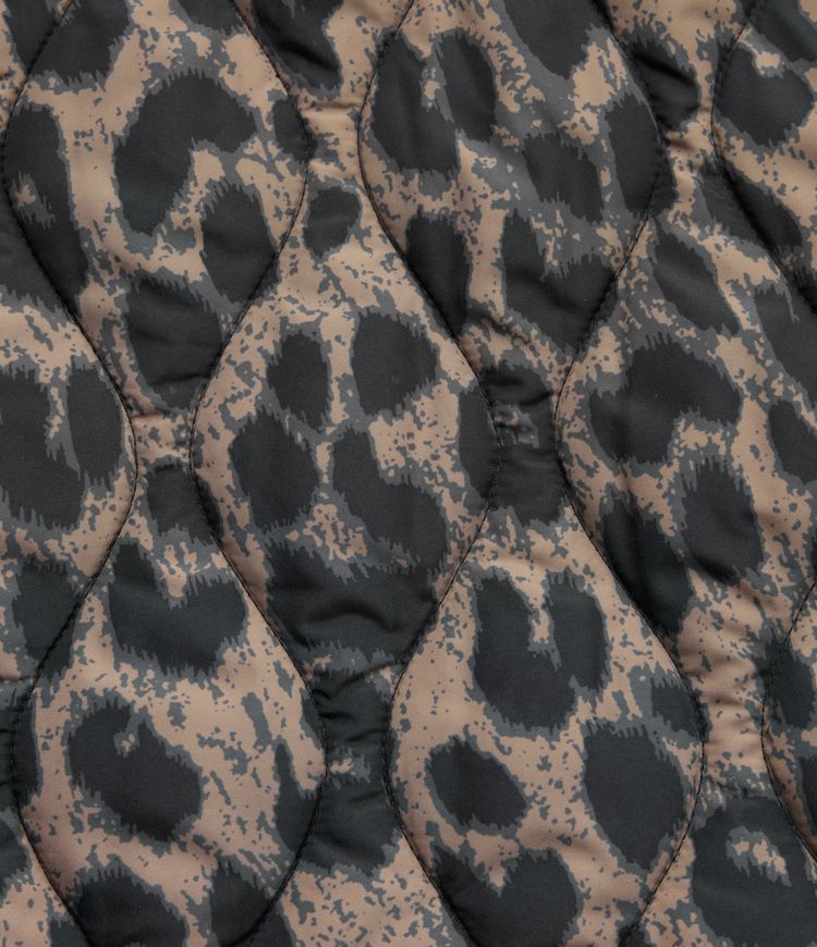 Reversible Durable Water Repellent Curved Hem Casual Padded Jacket with Pockets