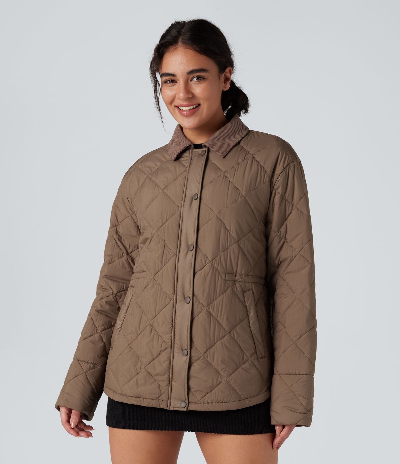 Doudoune velours côtelé contrastant avec cordon de serrage et poches