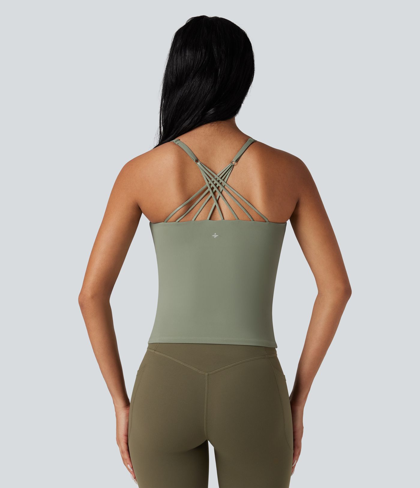 SoftlyZero™ débardeur de yoga en peluche à encolure en U, dos croisé et dos nu — pour bonnets D–F