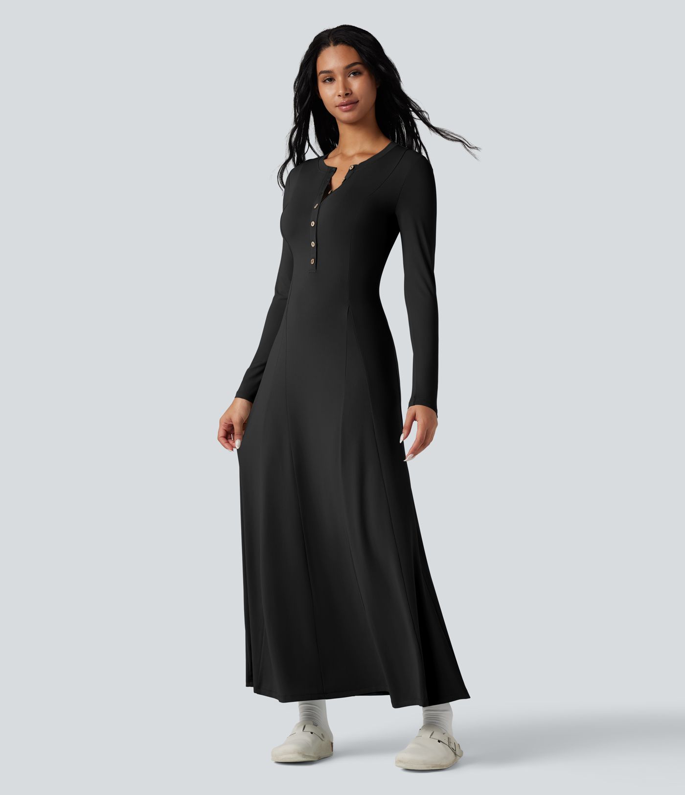 Robe longue évasée col Henley manches longues