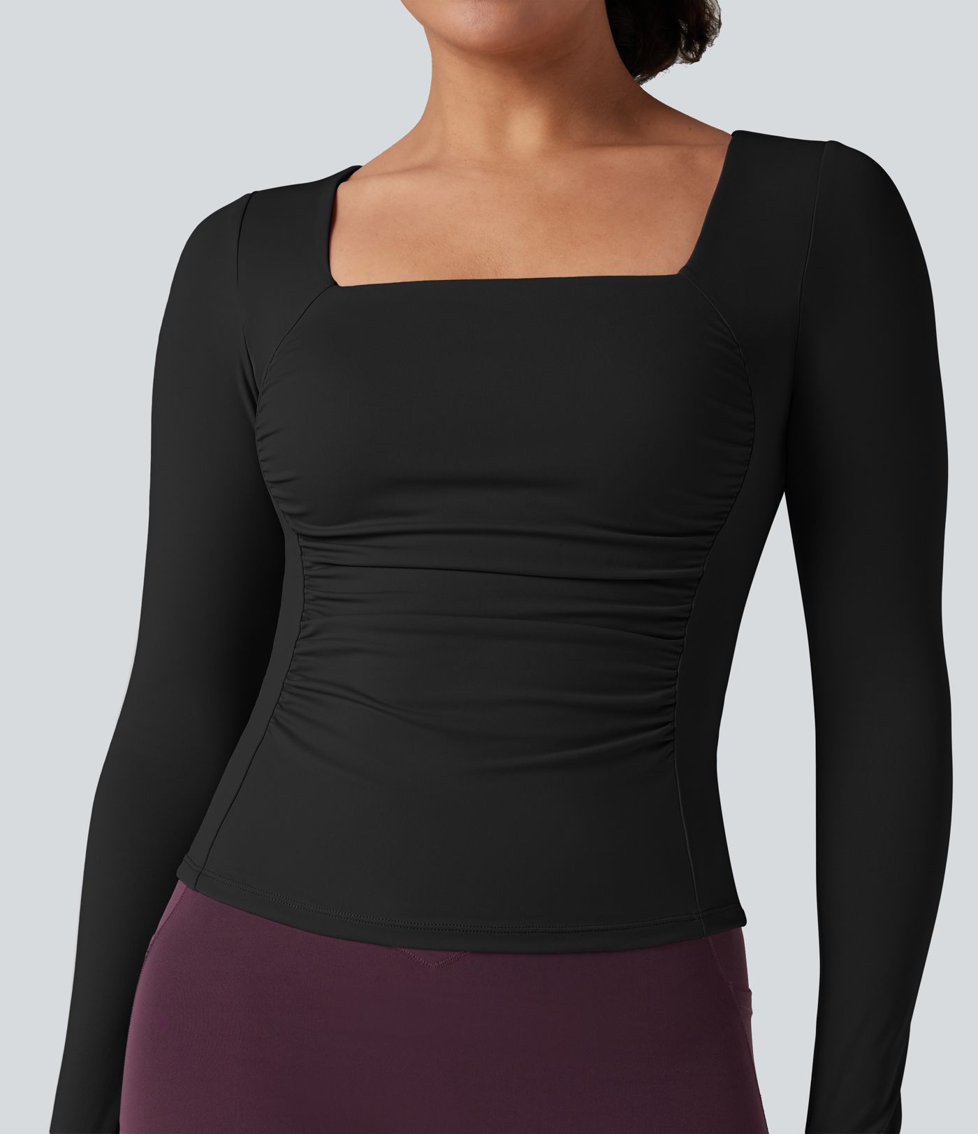 SoftlyZero™ Airy top sportivo da yoga con scollo quadrato, effetto push-up, maniche lunghe con foro per il pollice, arricciature e sensazione fresca al tatto