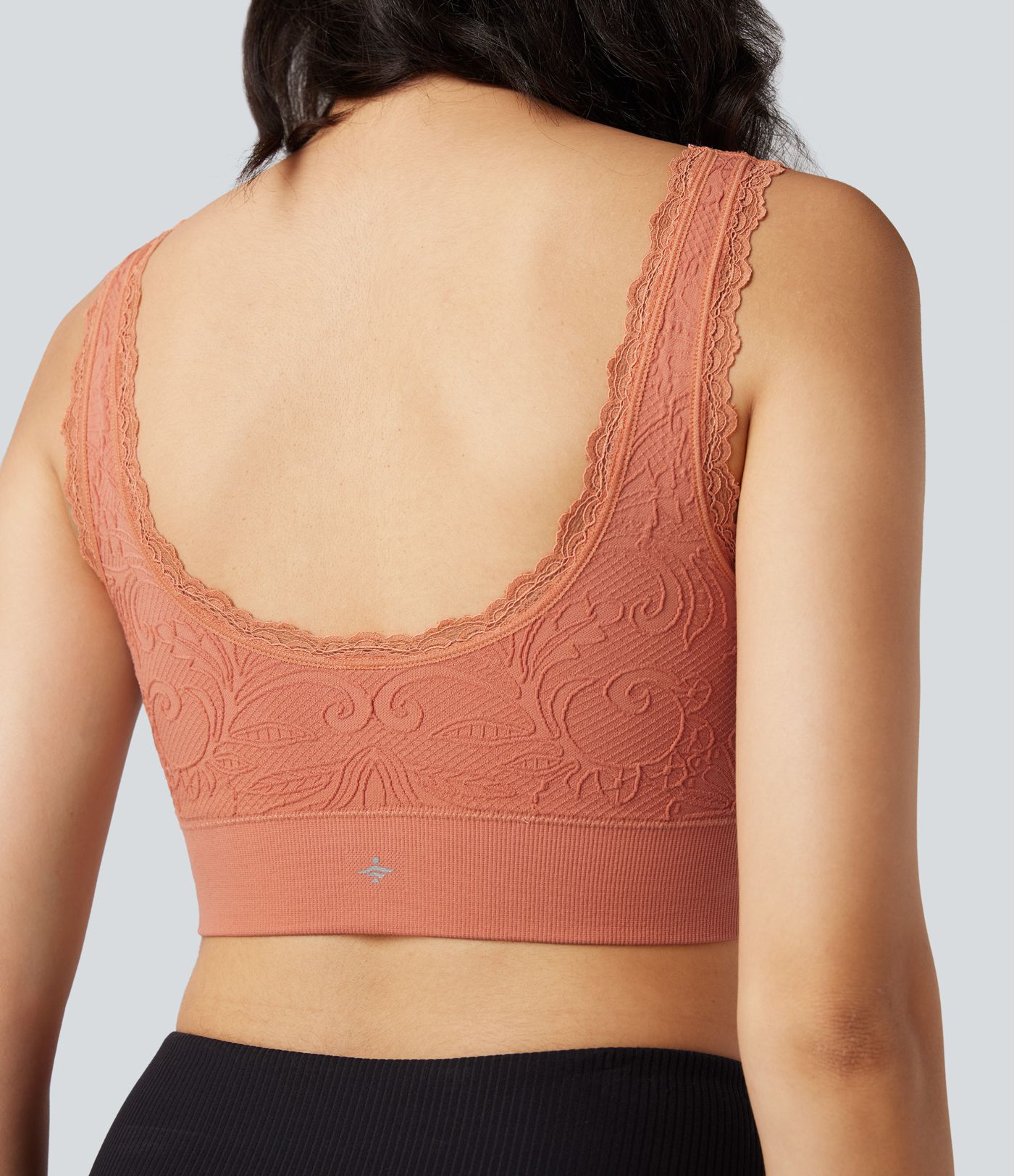 OneForm Seamless Flow Low Support U Neck Lace Yoga Sports Bra