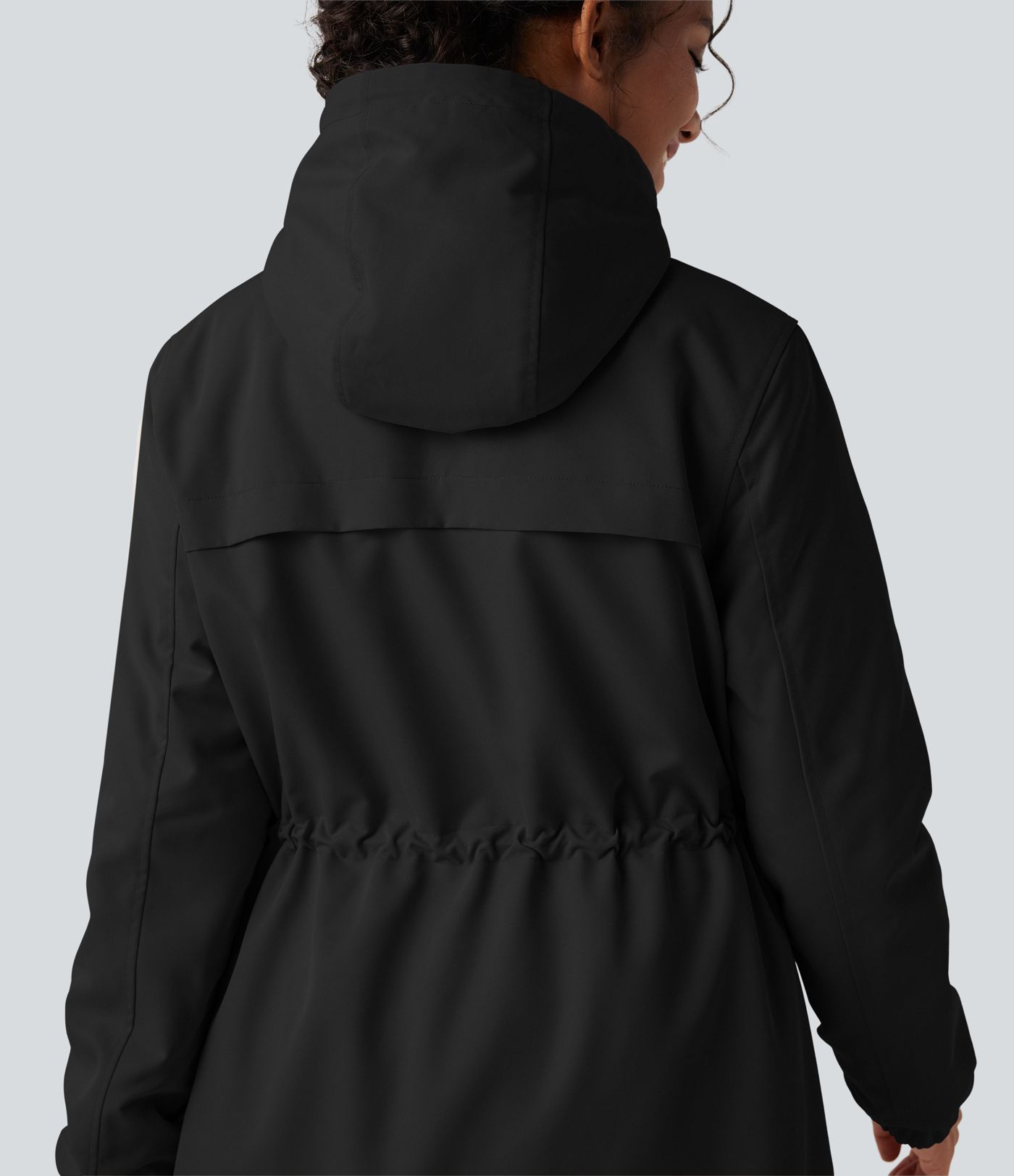 Lang geschnittener Fleece-Parka mit Kapuze, langen Ärmeln, Kordelzug und Taschen