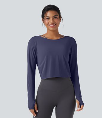 SoftlyZero™ nopeasti kuivuva 2-in-1 jooga- ja treenitoppi, avonaisella takamallilla (twist), pitkät hihat ja peukaloreiät