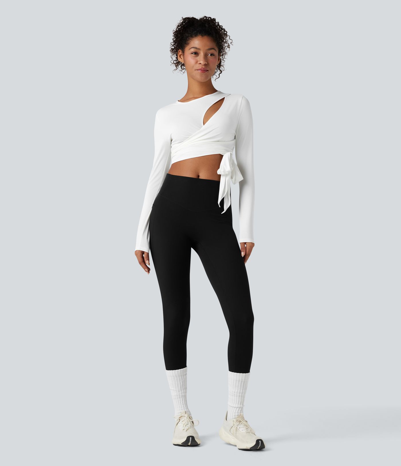 Round Neck Long Sleeve Tie Back Cropped Yoga Sports Top