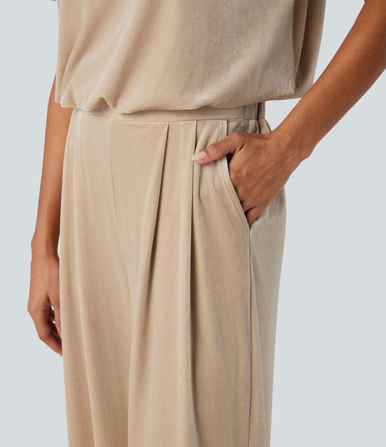 Combinaison tailleur velours col rond manches courtes avec poches