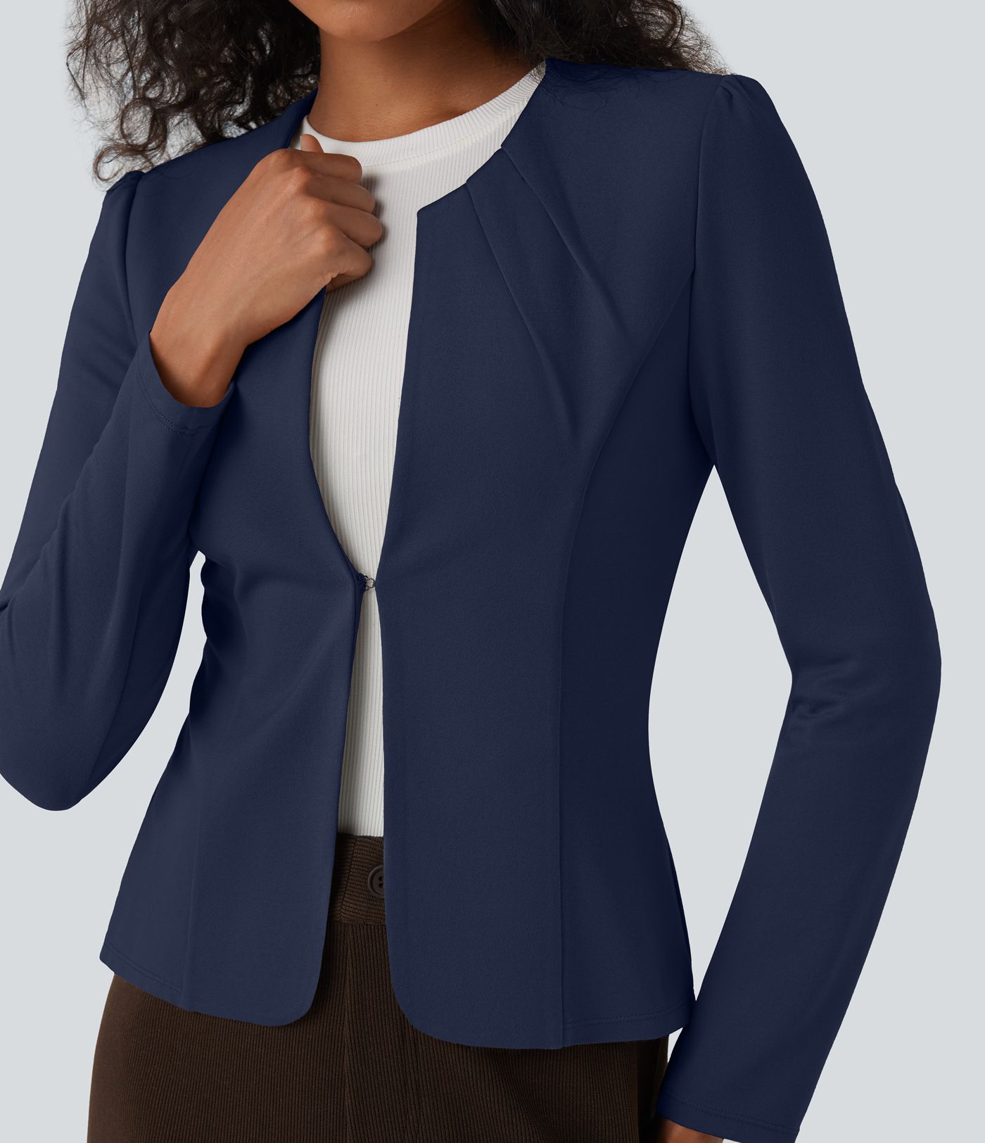 Blazer de travail col rond à agrafes SculptKnit