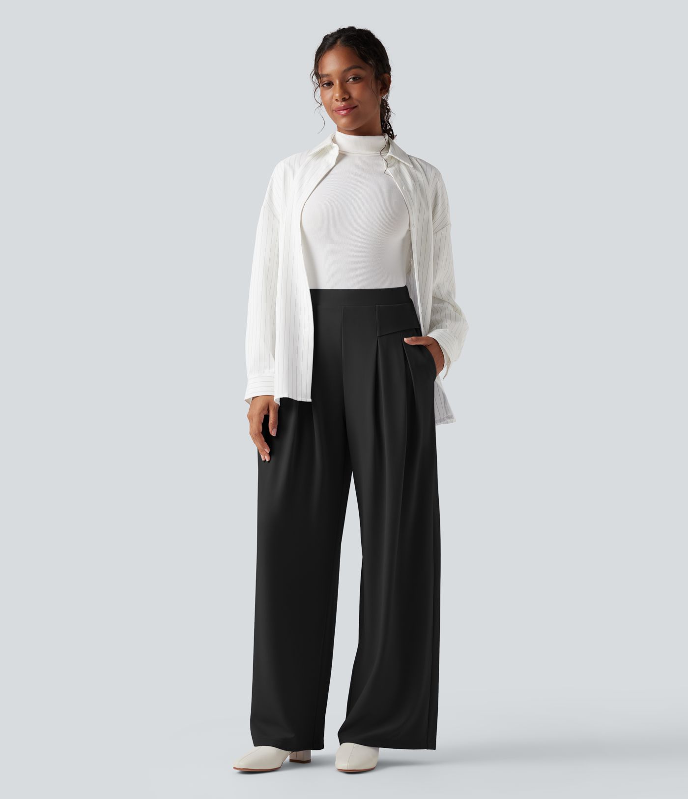 Pantalon tailleur jambes larges taille haute avec poches