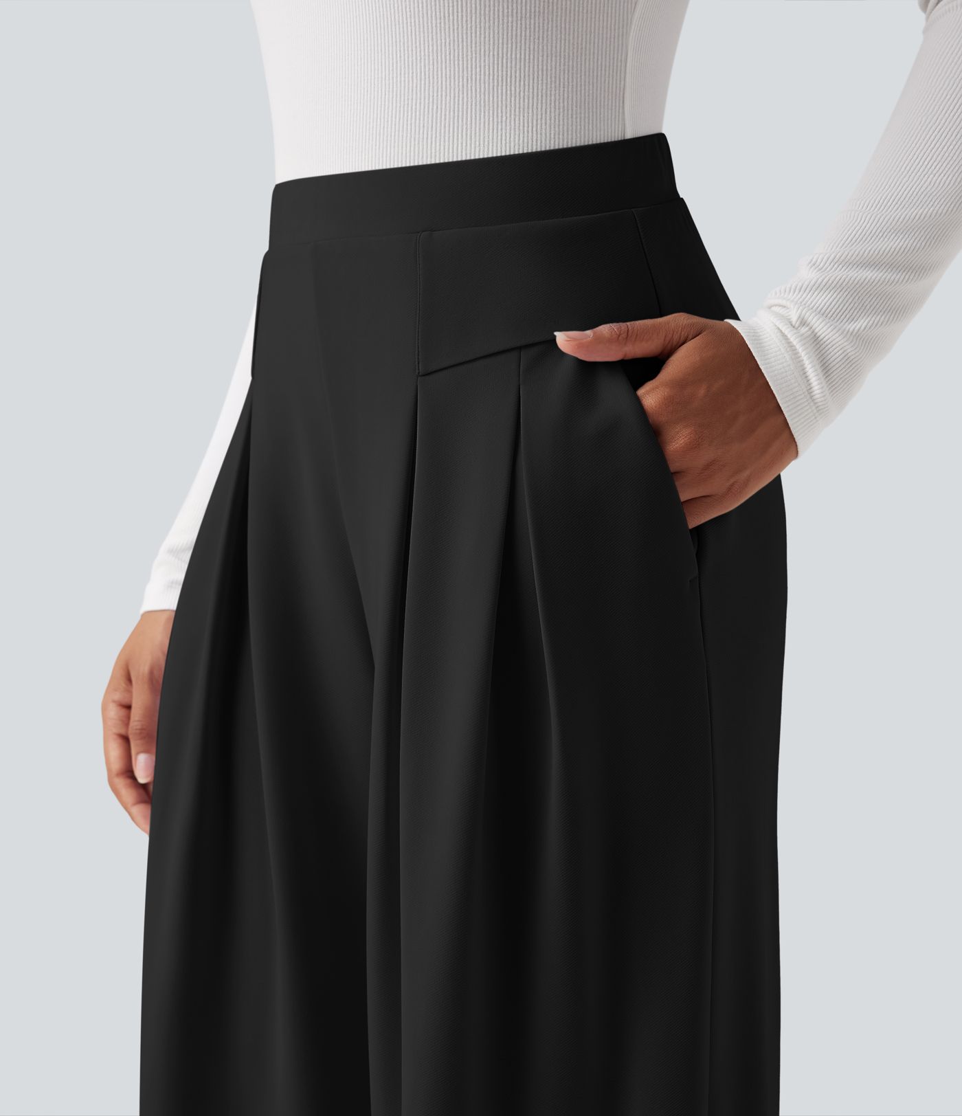 Pantalon tailleur jambes larges taille haute avec poches