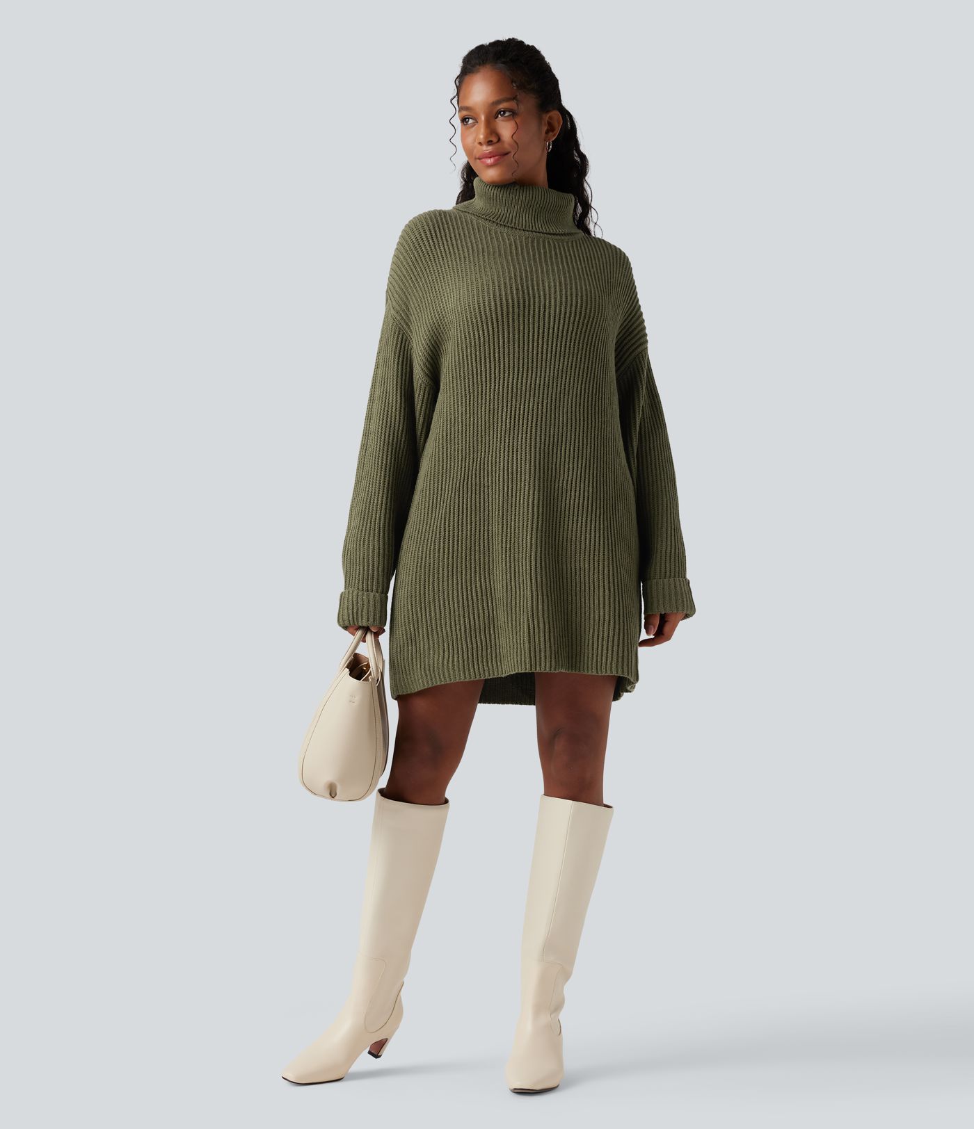 Robe pull courte tailleur col montant manches longues