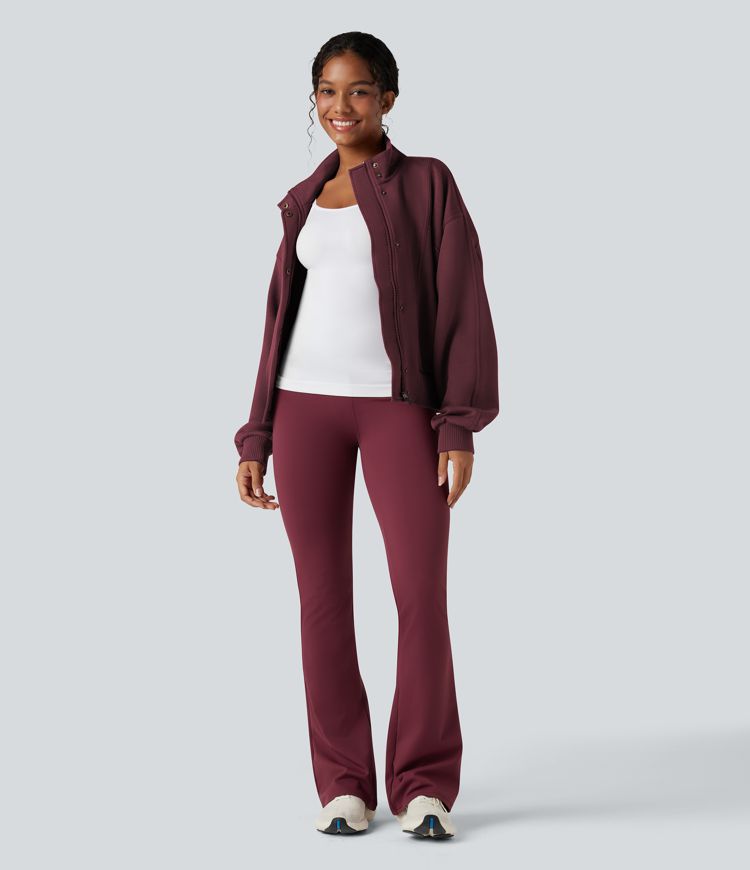 SpacerTek™ - Workout-Jacke mit hohem Kragen, Seitentaschen, Fledermausärmeln und kontrastgerippten Details