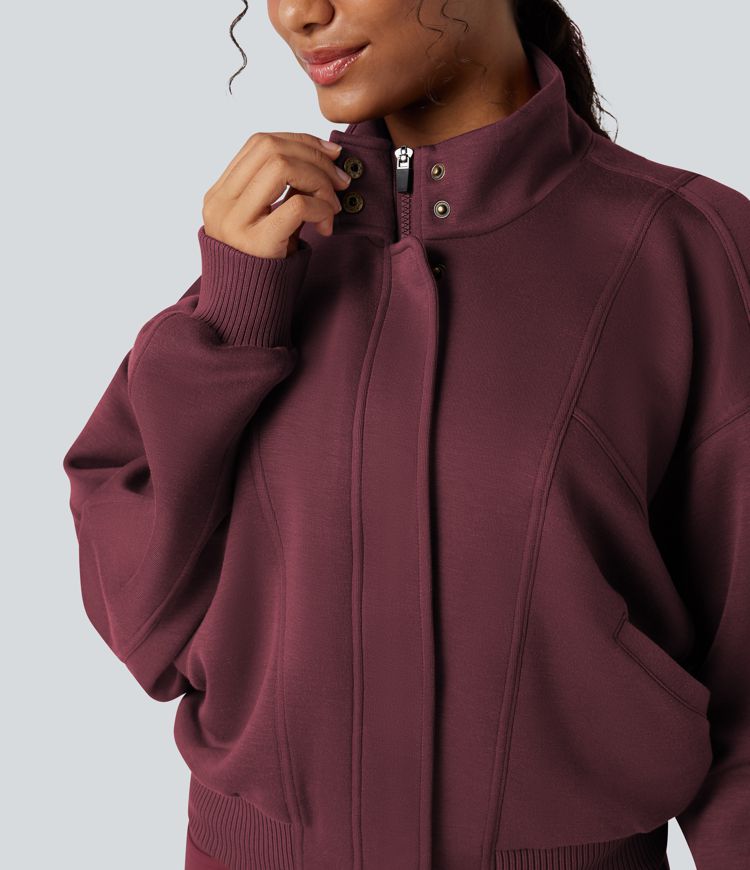 SpacerTek™ - Workout-Jacke mit hohem Kragen, Seitentaschen, Fledermausärmeln und kontrastgerippten Details