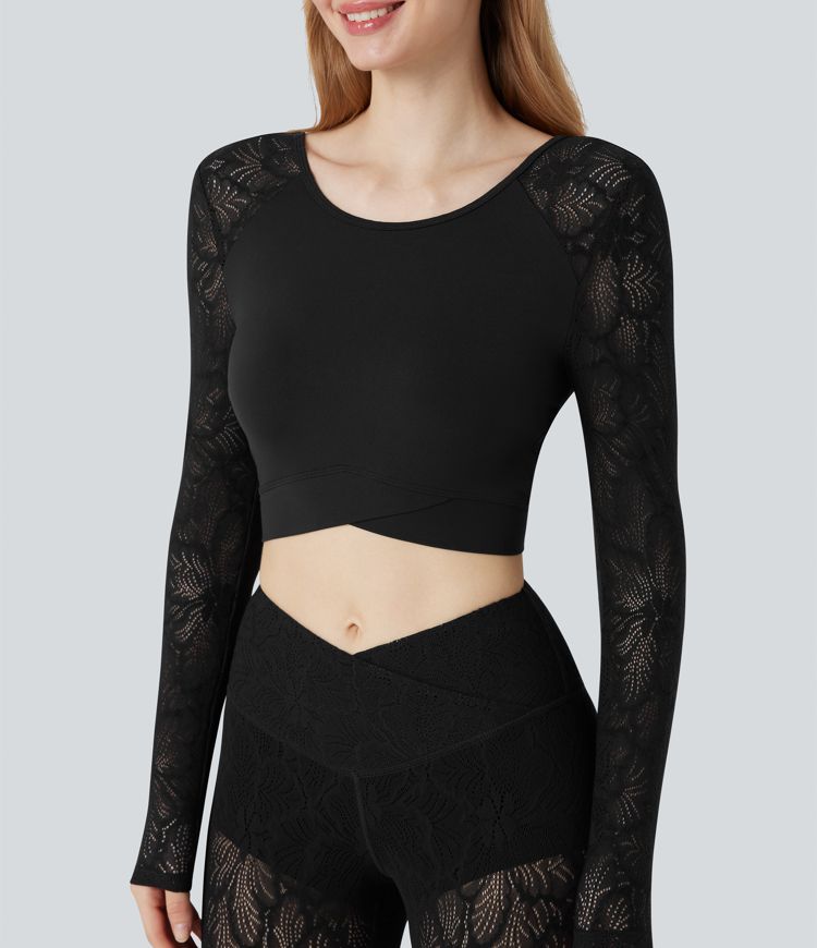 Haut de sport yoga court dos nu manches longues dentelle contrastante et ourlet croisé SoftlyZero™ - UPF50+