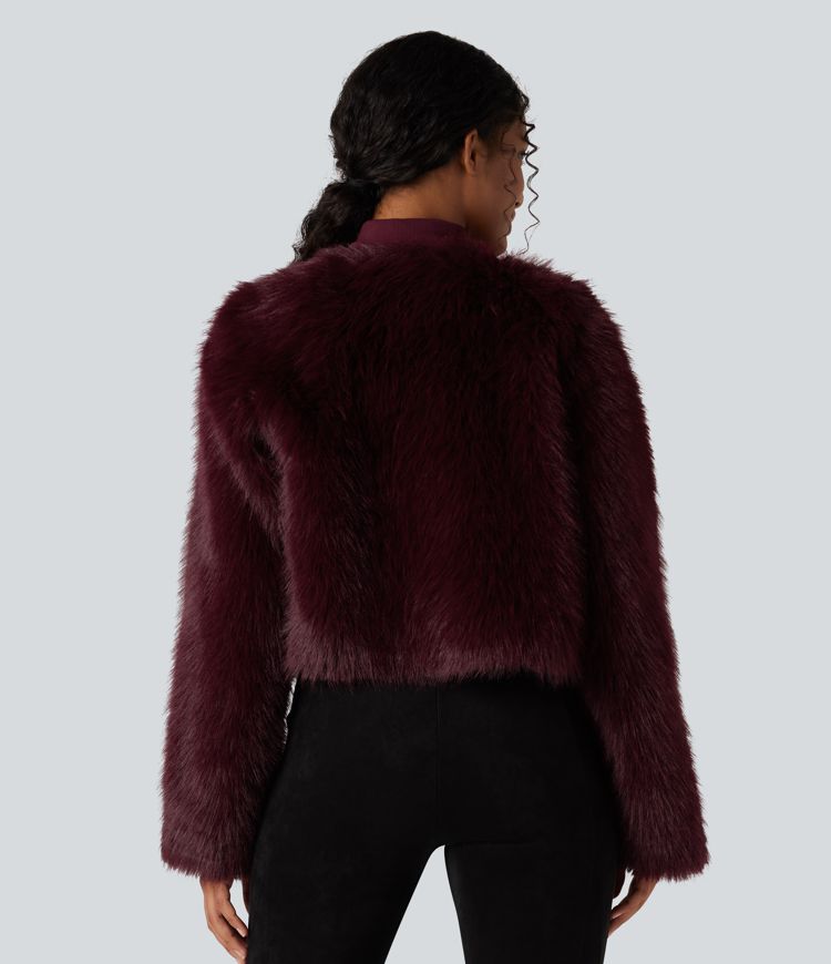 Manteau cape fausse fourrure col V manches longues