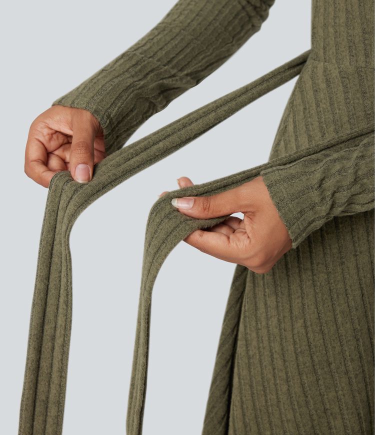 Robe côtelée ceinturée col rond manches longues avec poches