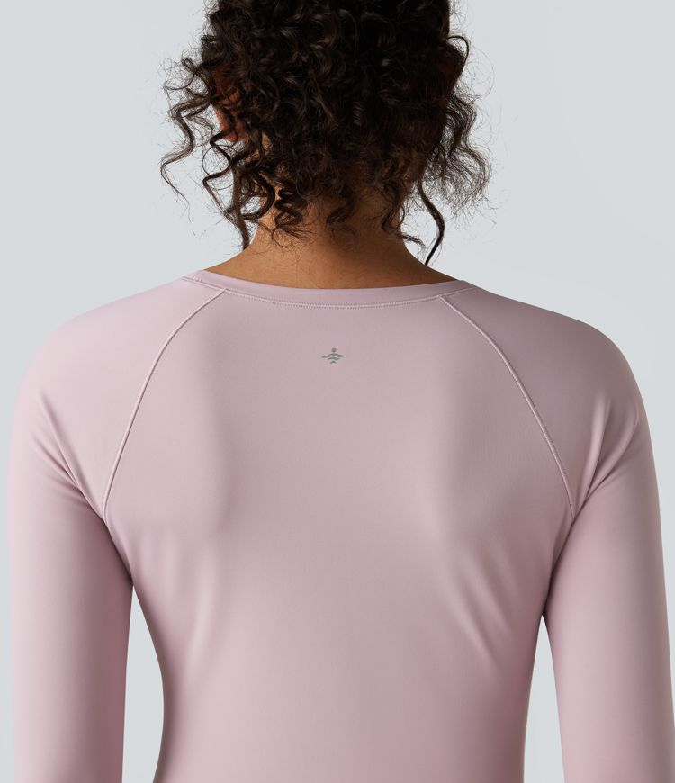 Round Neck Long Sleeve Thumb Holes Ruched Curved Hem Fleece Workout Sports Top