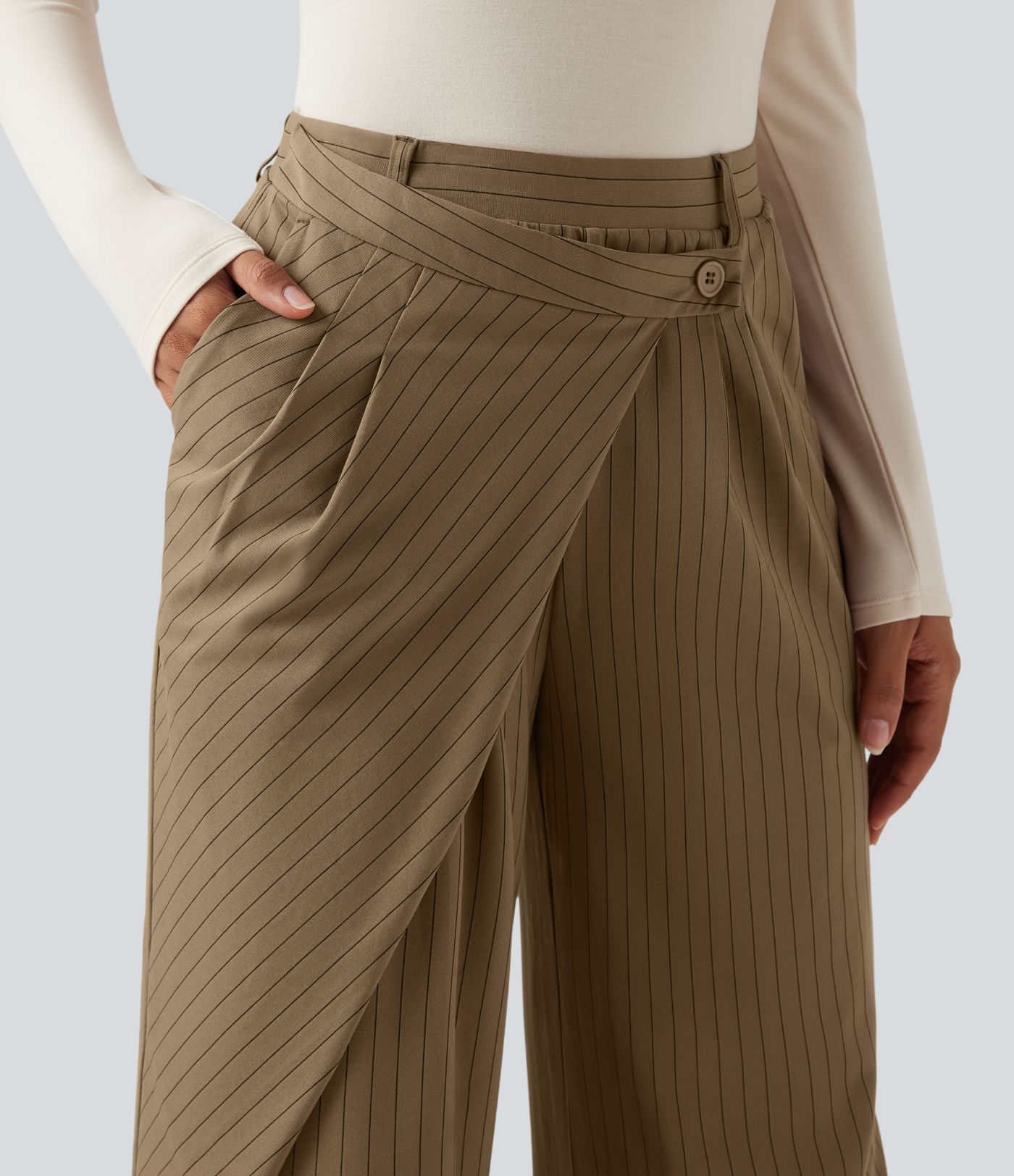 Halara Flex™ - Asymmetrische Stoffhose mit hohem Bund, Seitentaschen, Streifen, Cool-Touch und weitem Bein