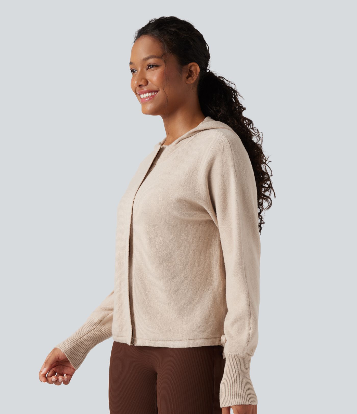 Cardigan décontracté à capuche, manches longues et cordon de serrage