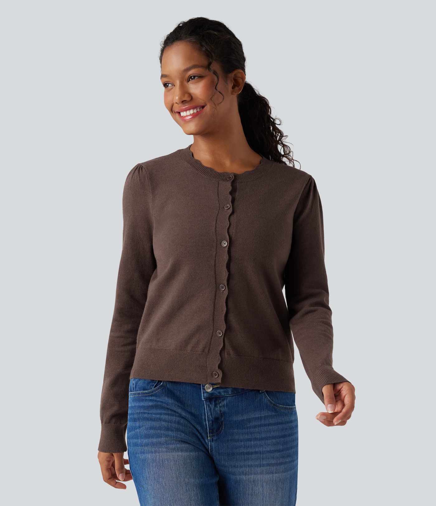 Cardigan décontracté col rond à manches longues avec ourlet festonné