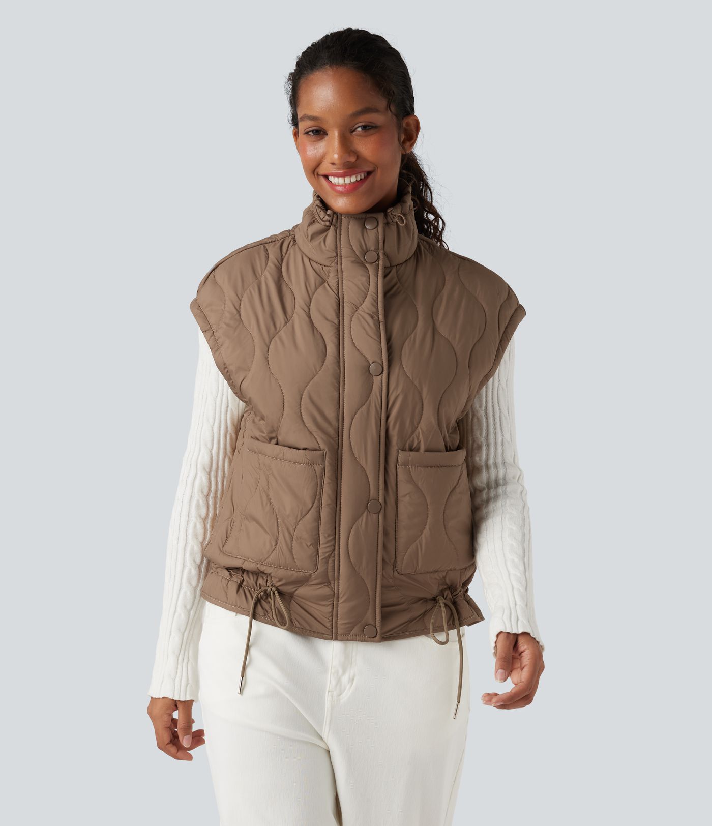 Durable Water Repellent High Neck Drawstring Hem Casual Quilted Synthetic Down Vest with Pockets