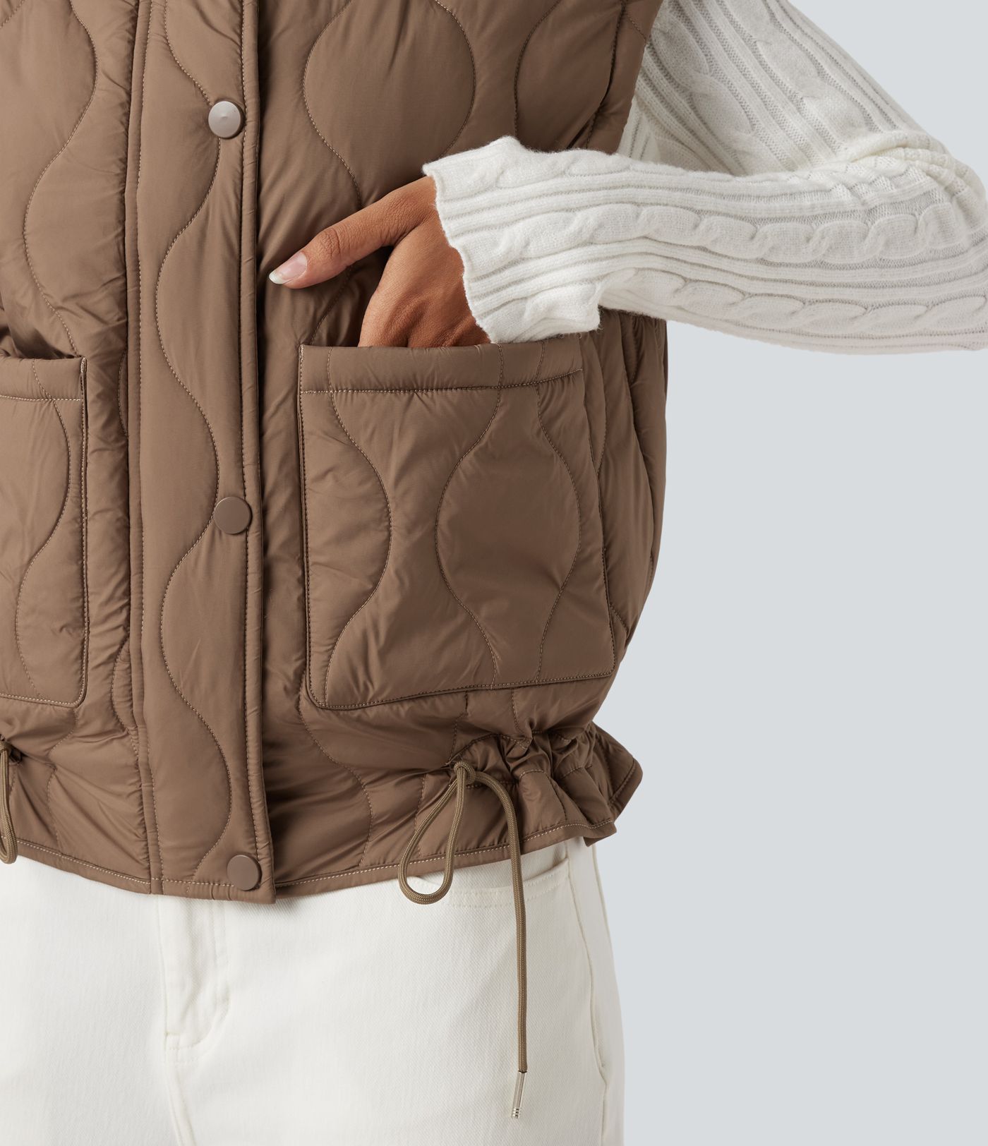 Durable Water Repellent High Neck Drawstring Hem Casual Quilted Synthetic Down Vest with Pockets