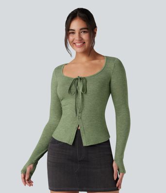 Lässiges Top mit Rundhalsausschnitt, Frontknoten, langen Ärmeln und Daumenloch