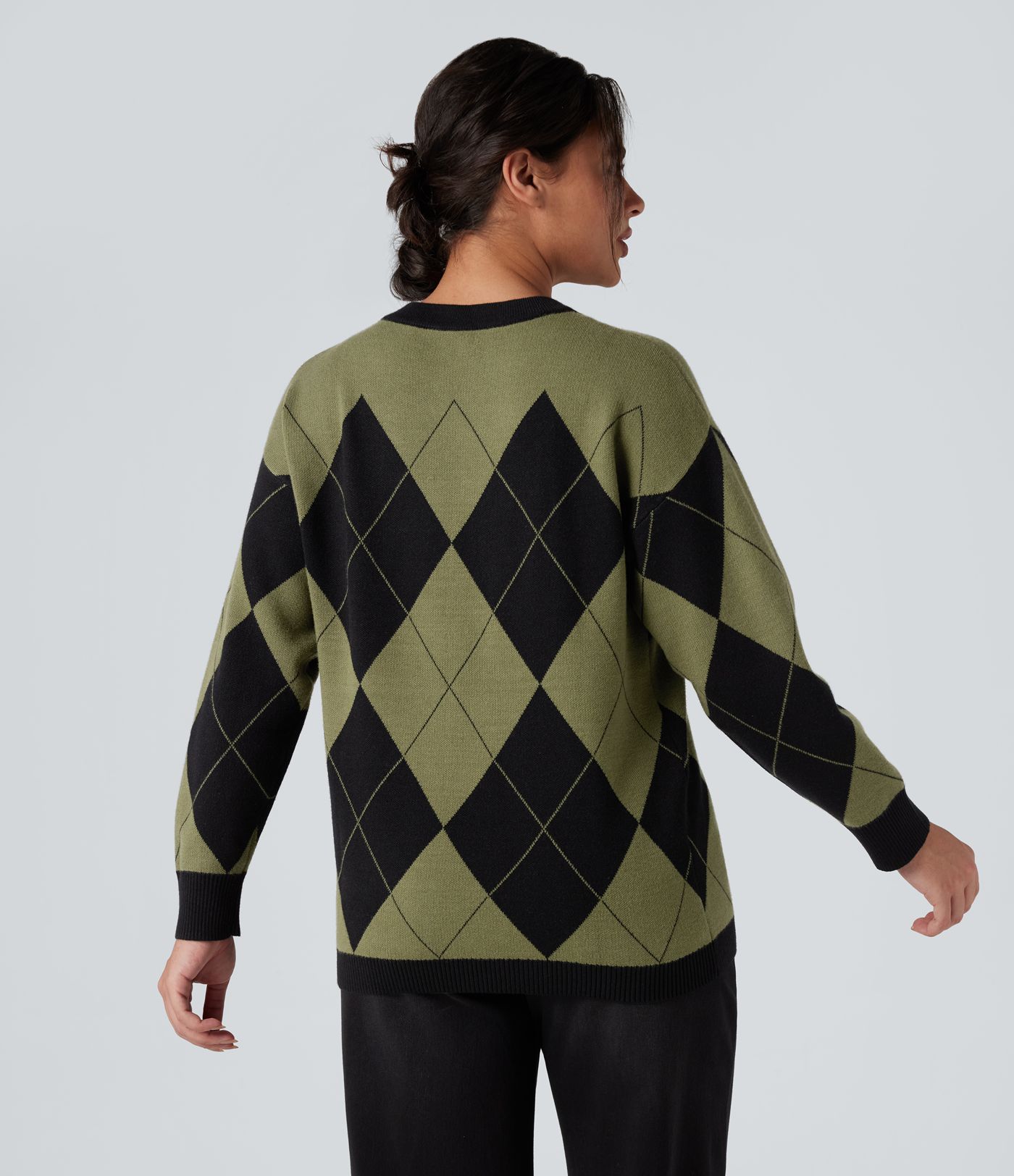 Pull de travail carreaux losange col rond manches longues