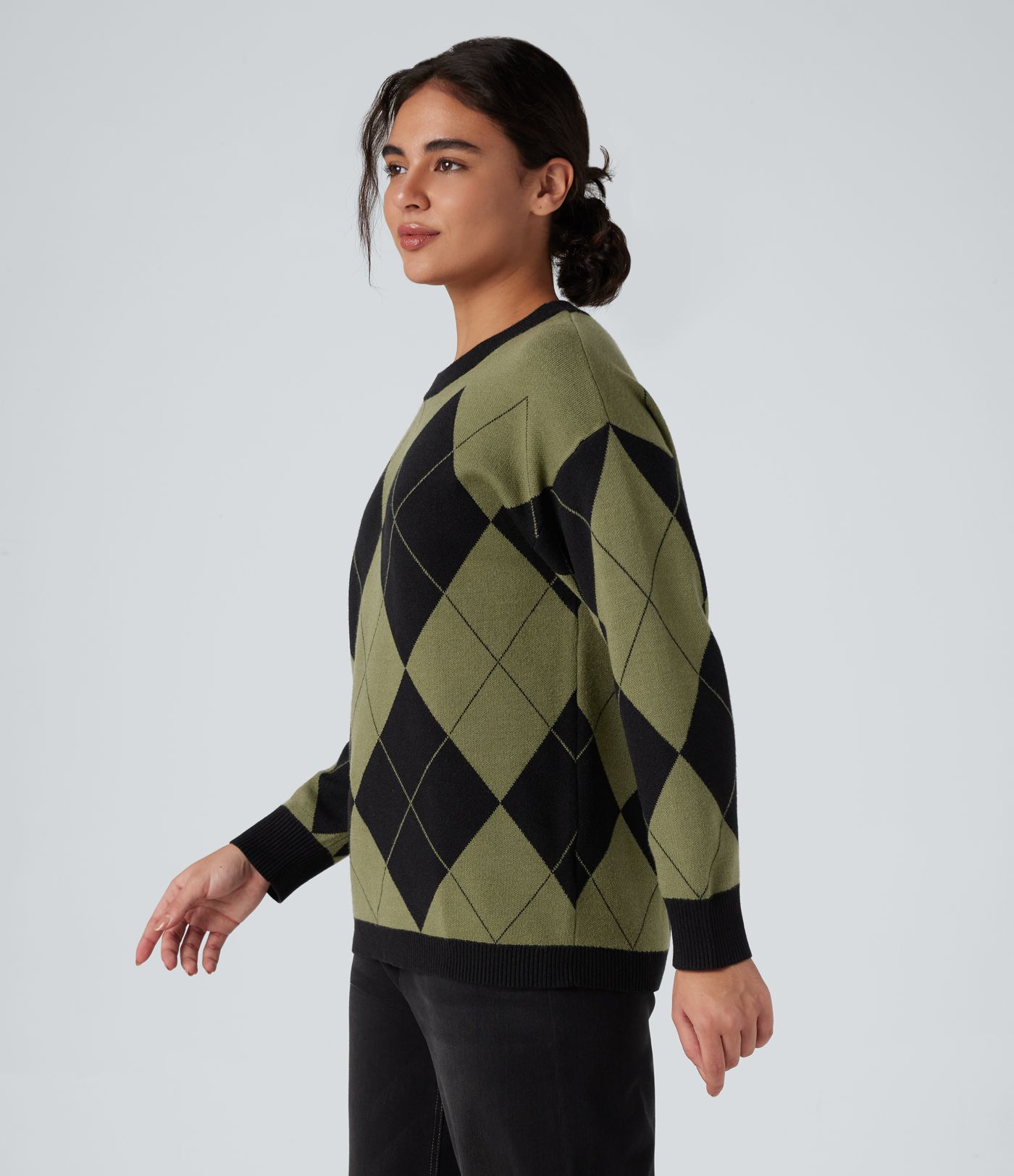 Pull de travail carreaux losange col rond manches longues