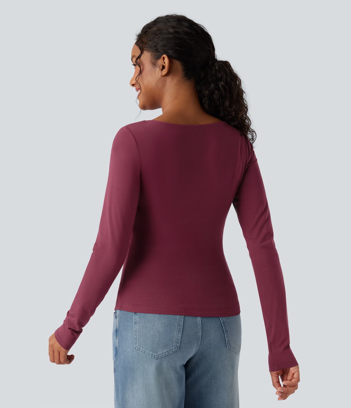 Lässiges, gerafftes Top mit eckigem Ausschnitt und langen Ärmeln