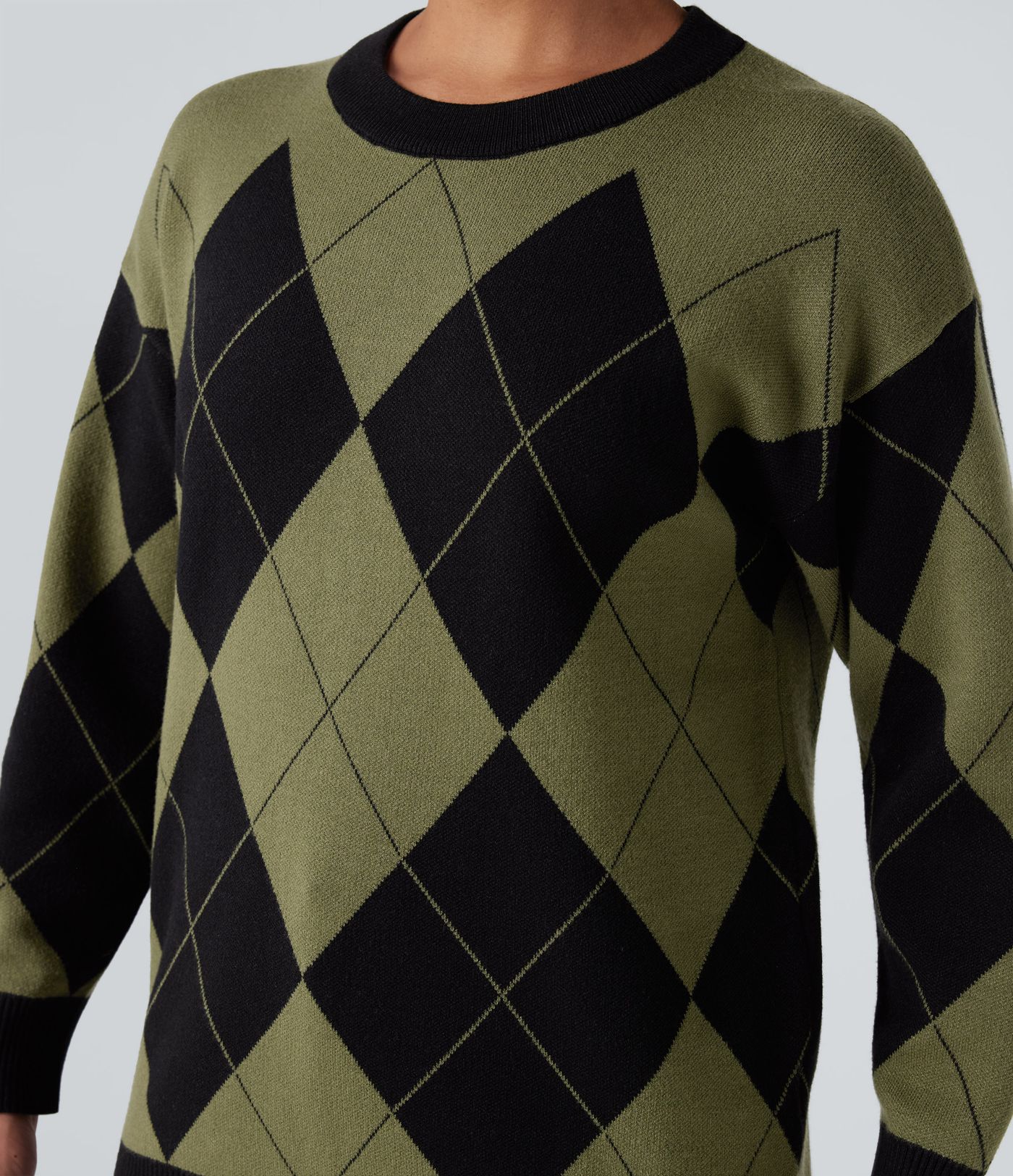 Pull de travail carreaux losange col rond manches longues