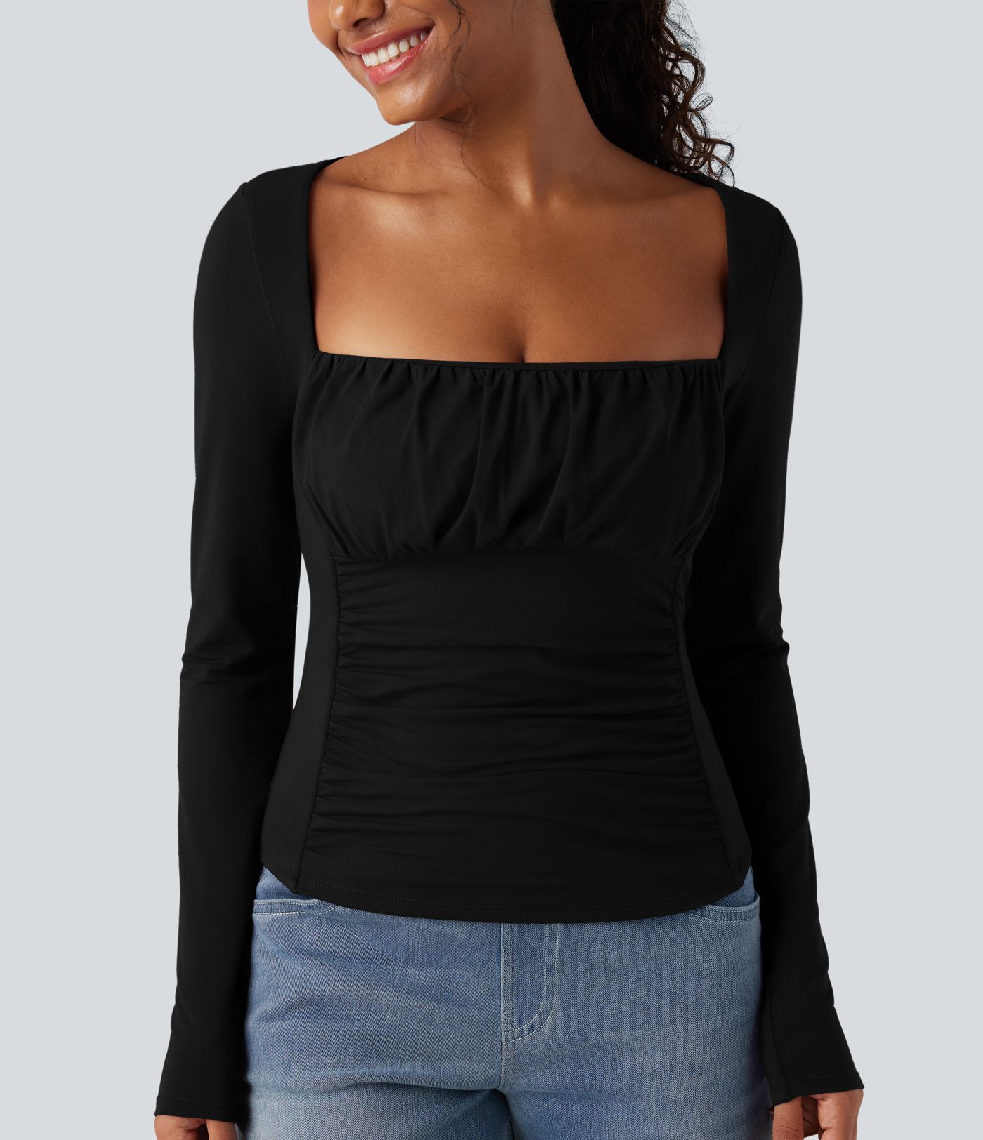 Lässiges Langarm-Top mit quadratischem Ausschnitt und Raffung