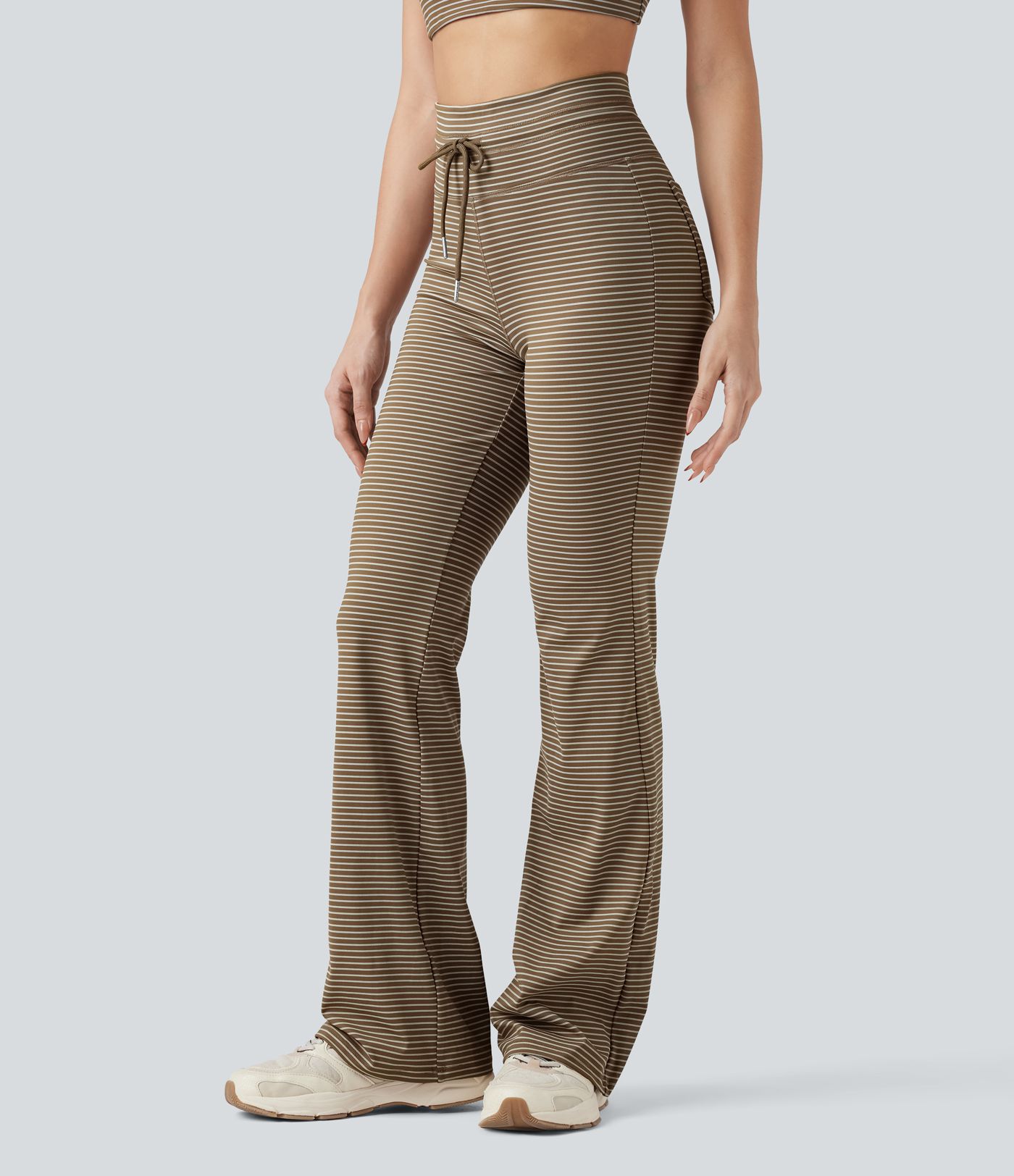 Yoga-Schlaghose mit hohem Bund, Kordelzug und Streifen