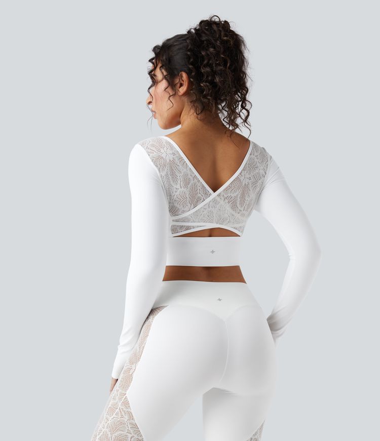 Haut de sport yoga court push-up à manches longues avec passants pouces et dentelle contrastée - UPF50+ SoftlyZero™