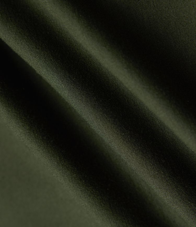 Blazer de travail résistant en ponte roma à décolleté en V et manches 3/4