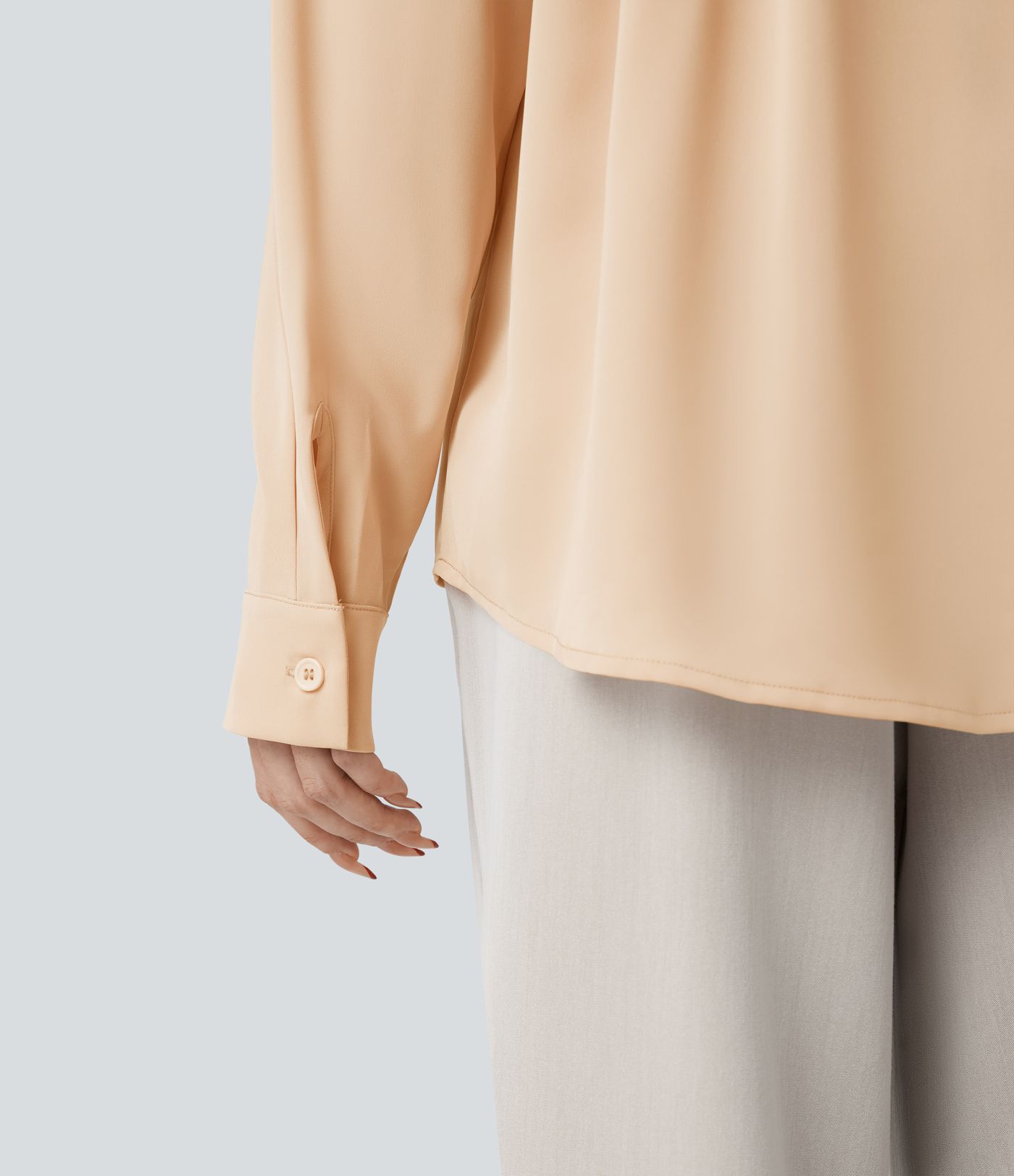 Wrinkle-resistant V-neck Long Sleeve Curved Hem Casual Blouse